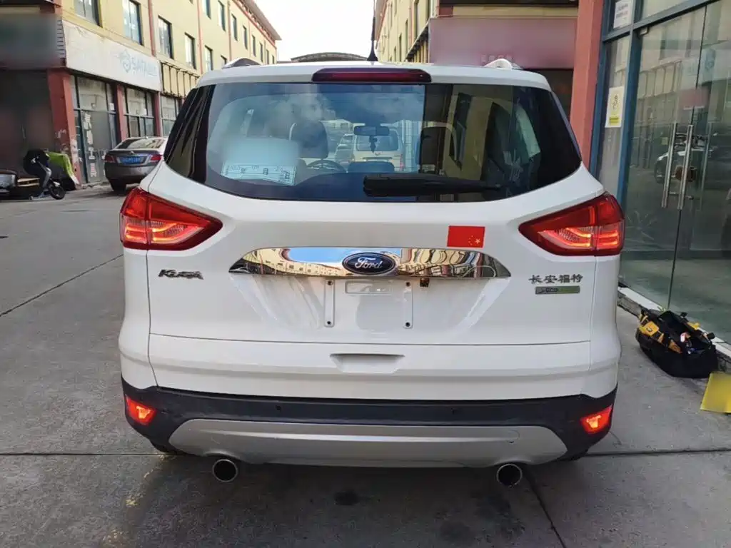 Ford Kuga — миниатюра 6