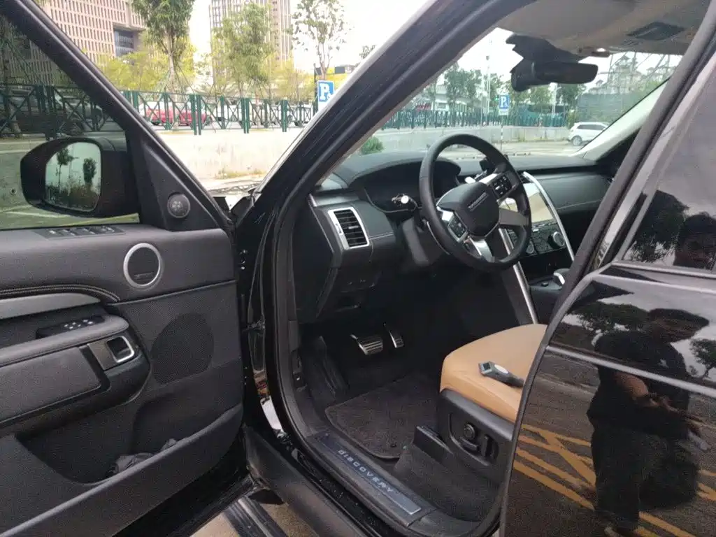 Land Rover Discovery — миниатюра 14