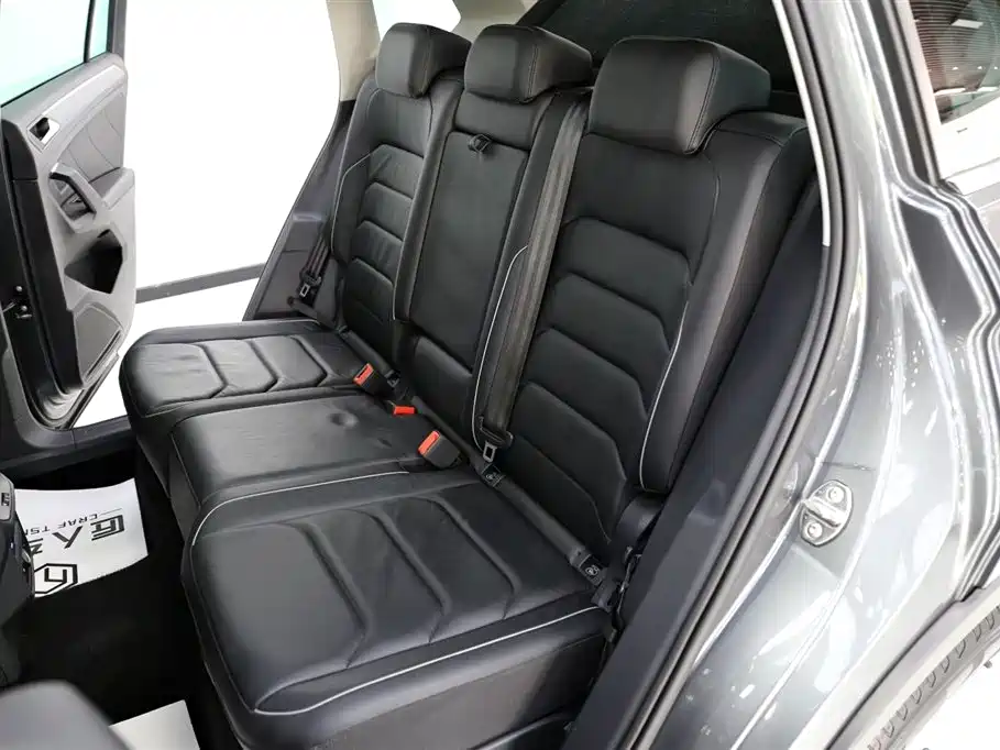 Volkswagen Tiguan 2018 330TSI