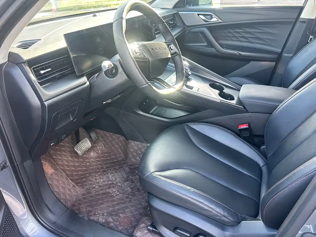 Roewe RX5 — миниатюра 8