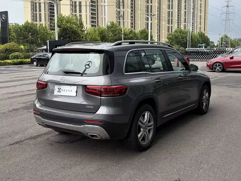 Mercedes-Benz GLB — миниатюра 7