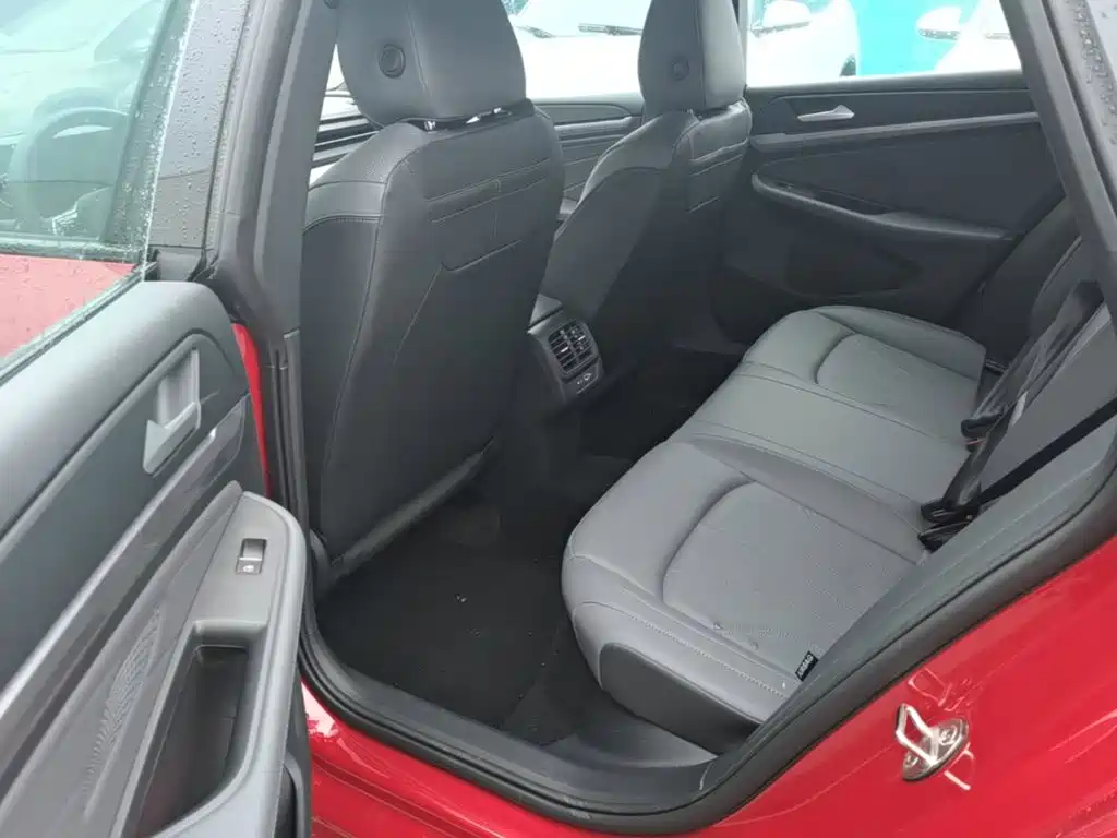 Volkswagen Lamando — миниатюра 17