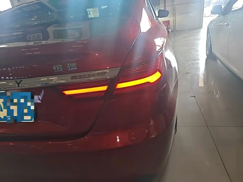 Geely Binrui — миниатюра 8