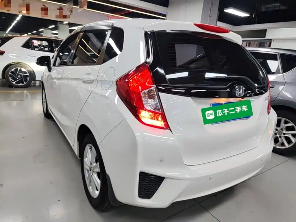 Honda Fit — миниатюра 5