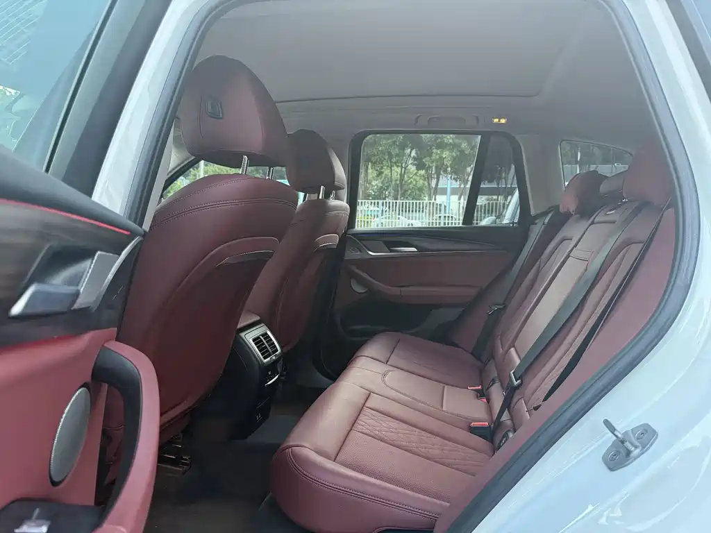 BMW X3 — миниатюра 17