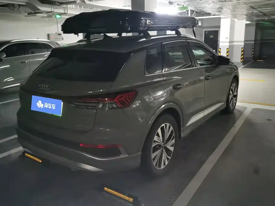 Audi Q4 e-tron — миниатюра 3