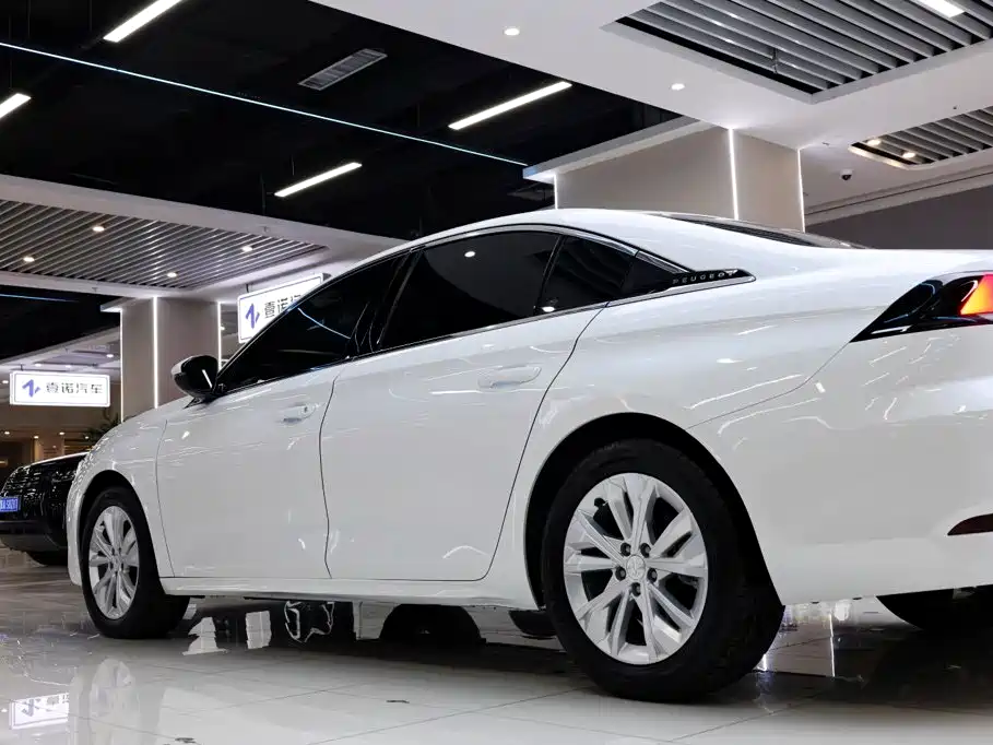 Peugeot 508 — миниатюра 11