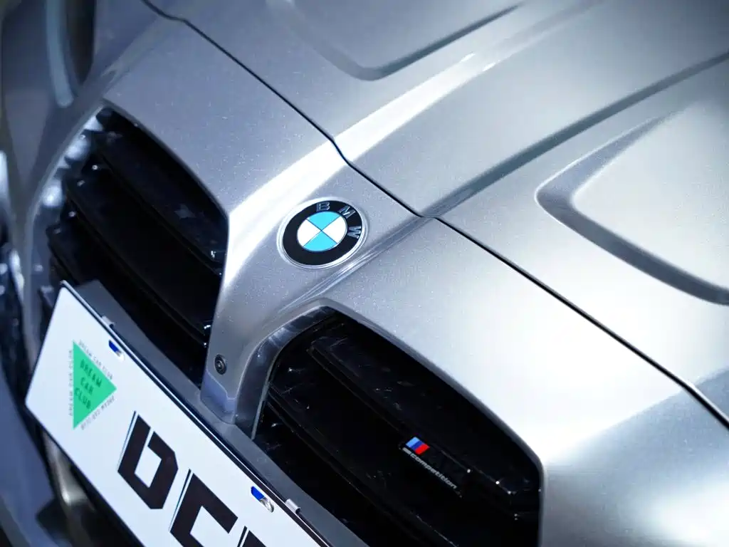 BMW M4 — миниатюра 5