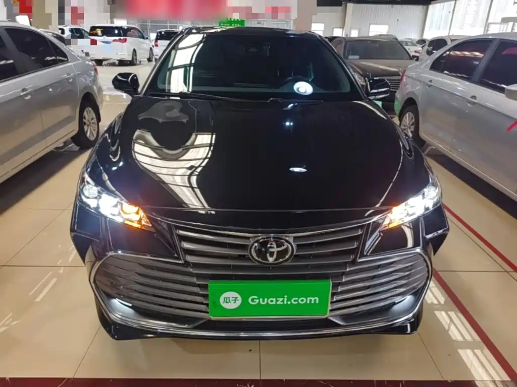 Toyota Avalon — миниатюра 3