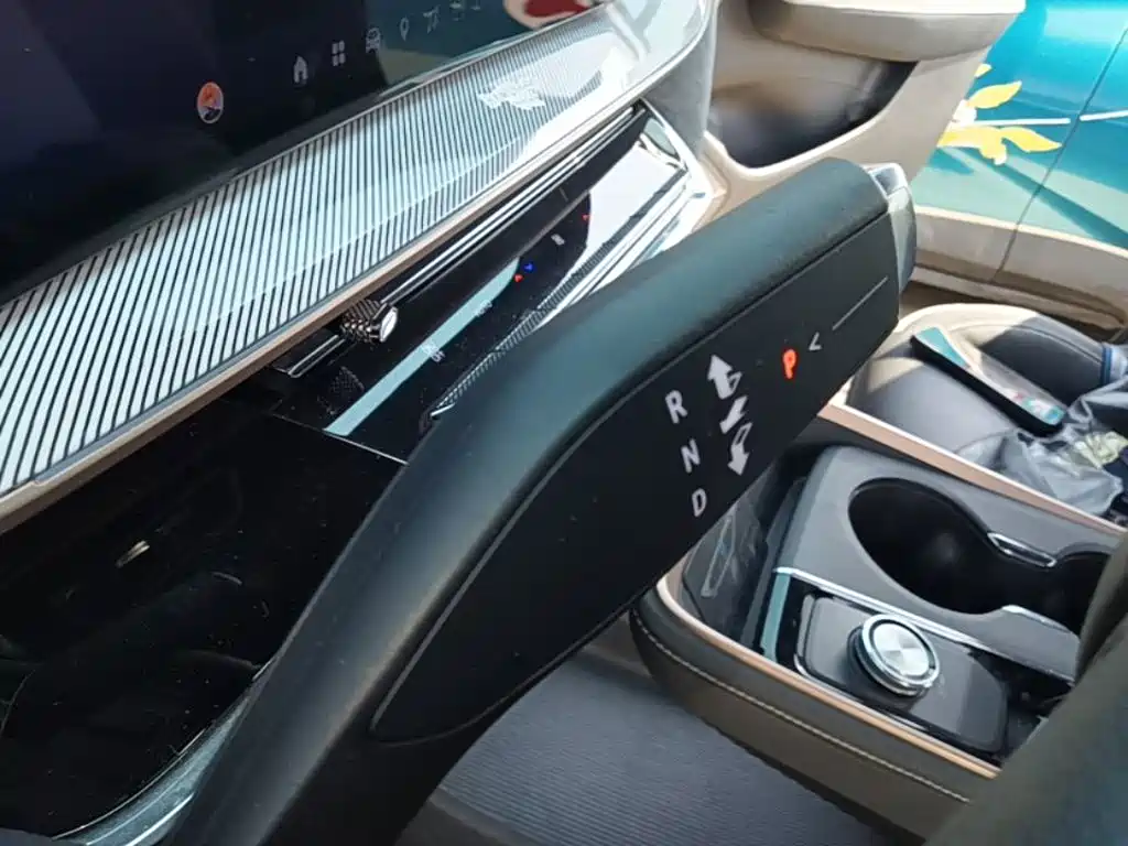 Buick E4 — миниатюра 14