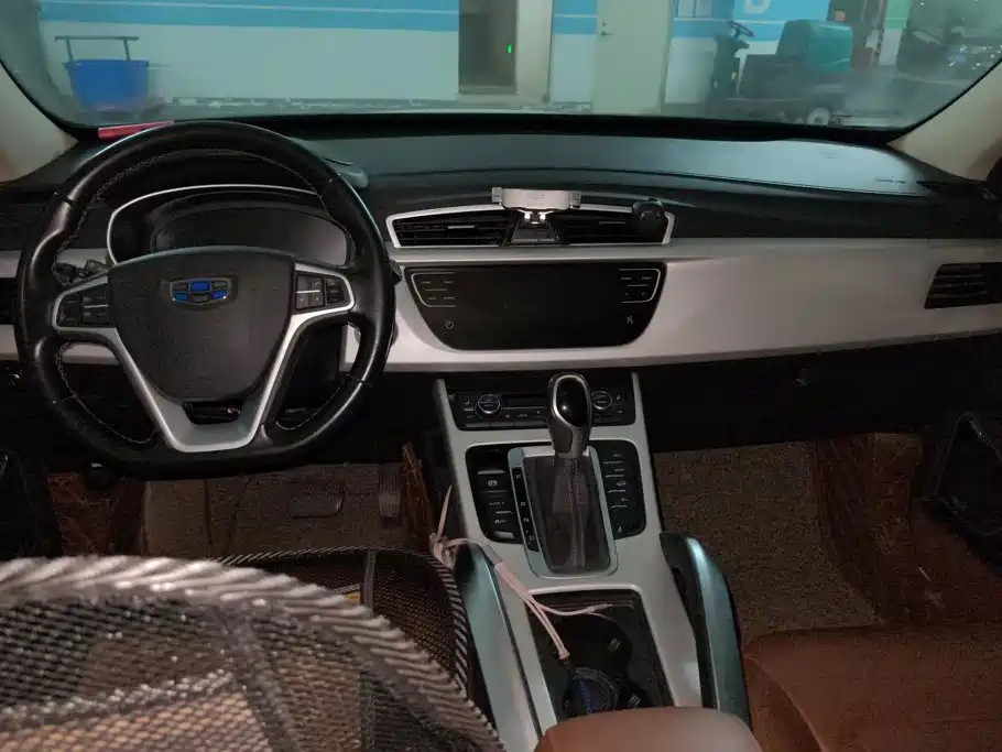 Geely Boyue — миниатюра 12