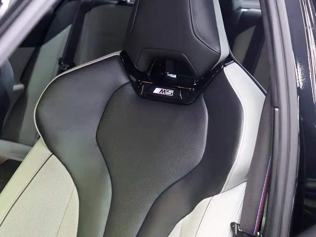 BMW M5 New Energy — миниатюра 31