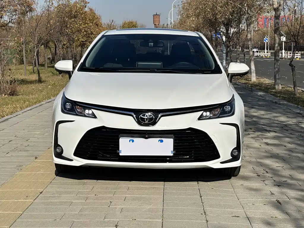 Toyota Corolla — миниатюра 3