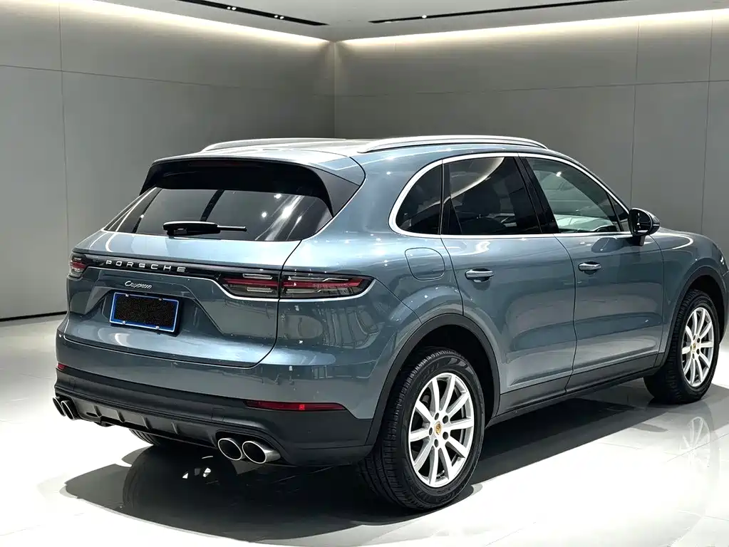 Porsche Cayenne — миниатюра 8