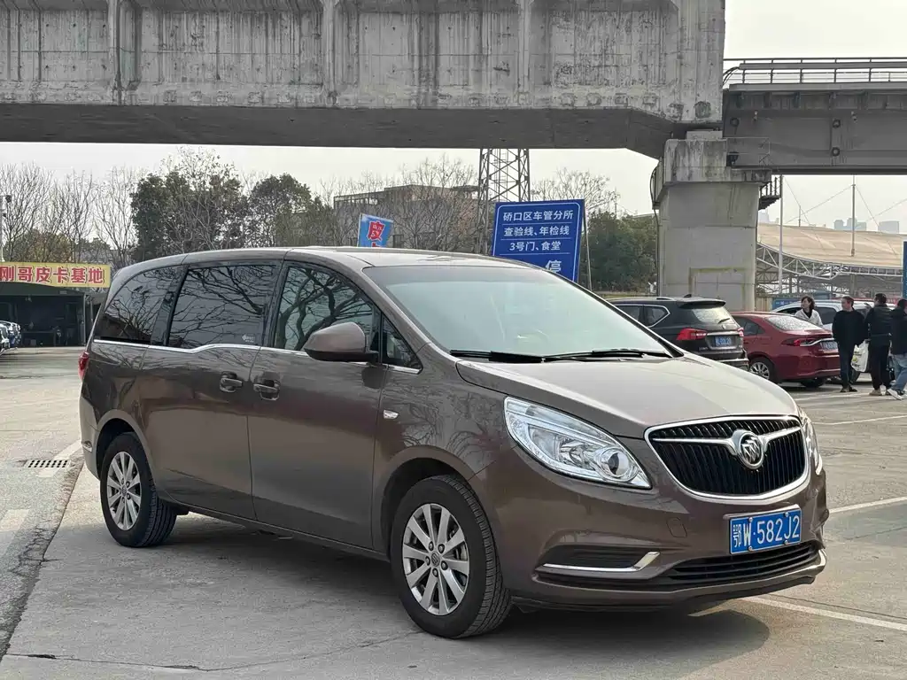 Buick GL8 2018 28T Comfort VI