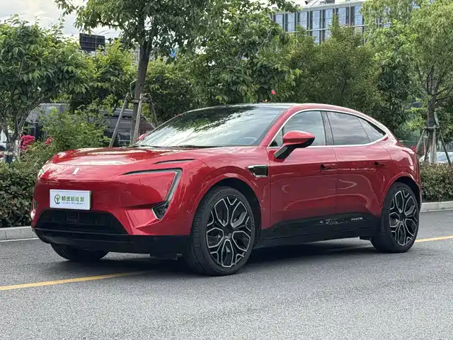 2023 Avatr 11