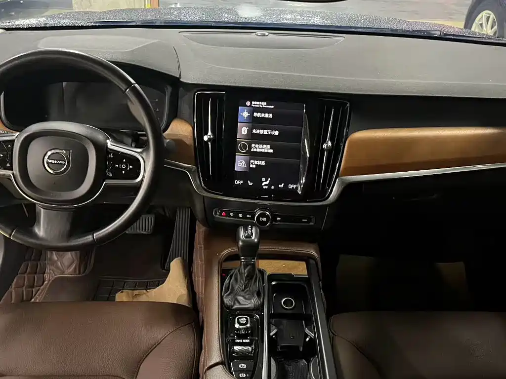 Volvo S90 — миниатюра 8