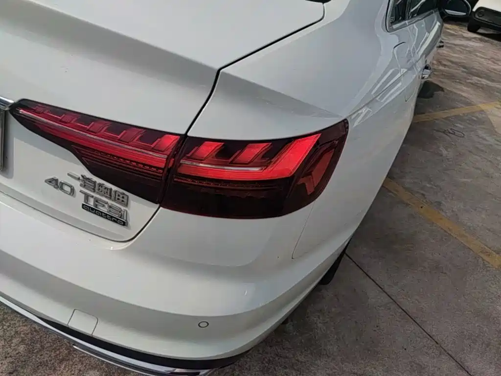 Audi A4L — миниатюра 8