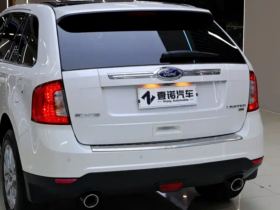Ford Edge (Import) — миниатюра 6