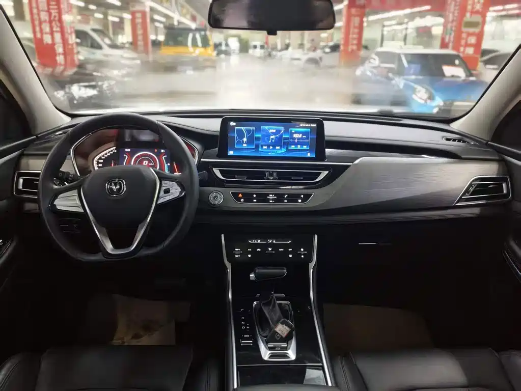 Changan CS75 — миниатюра 8