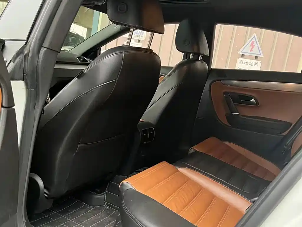 Volkswagen CC — миниатюра 9