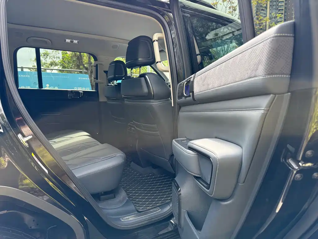 FANG CHENG BAO LEOPARD 5