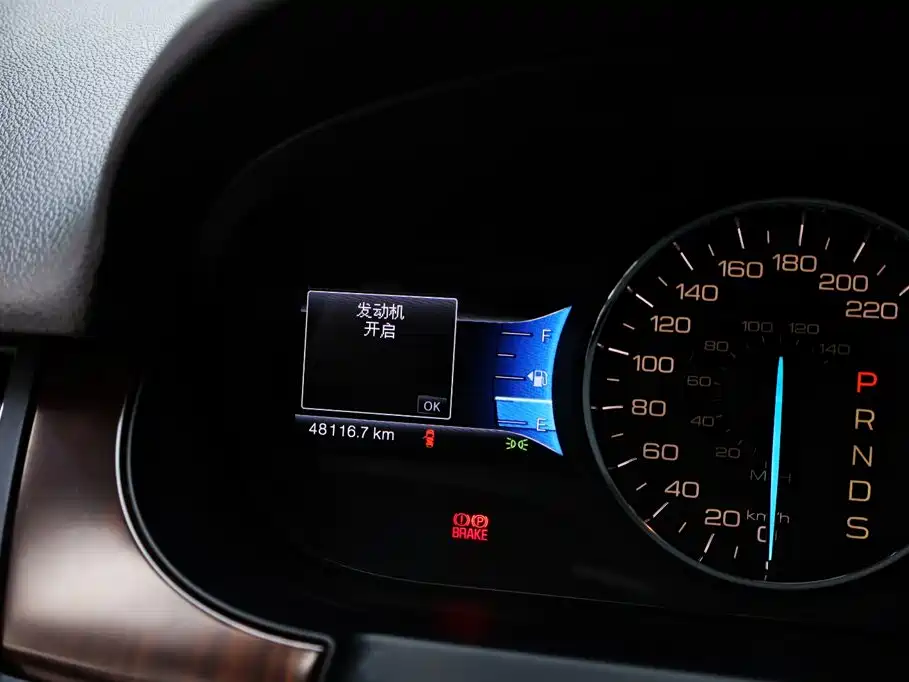 Ford Edge (Import) — миниатюра 25