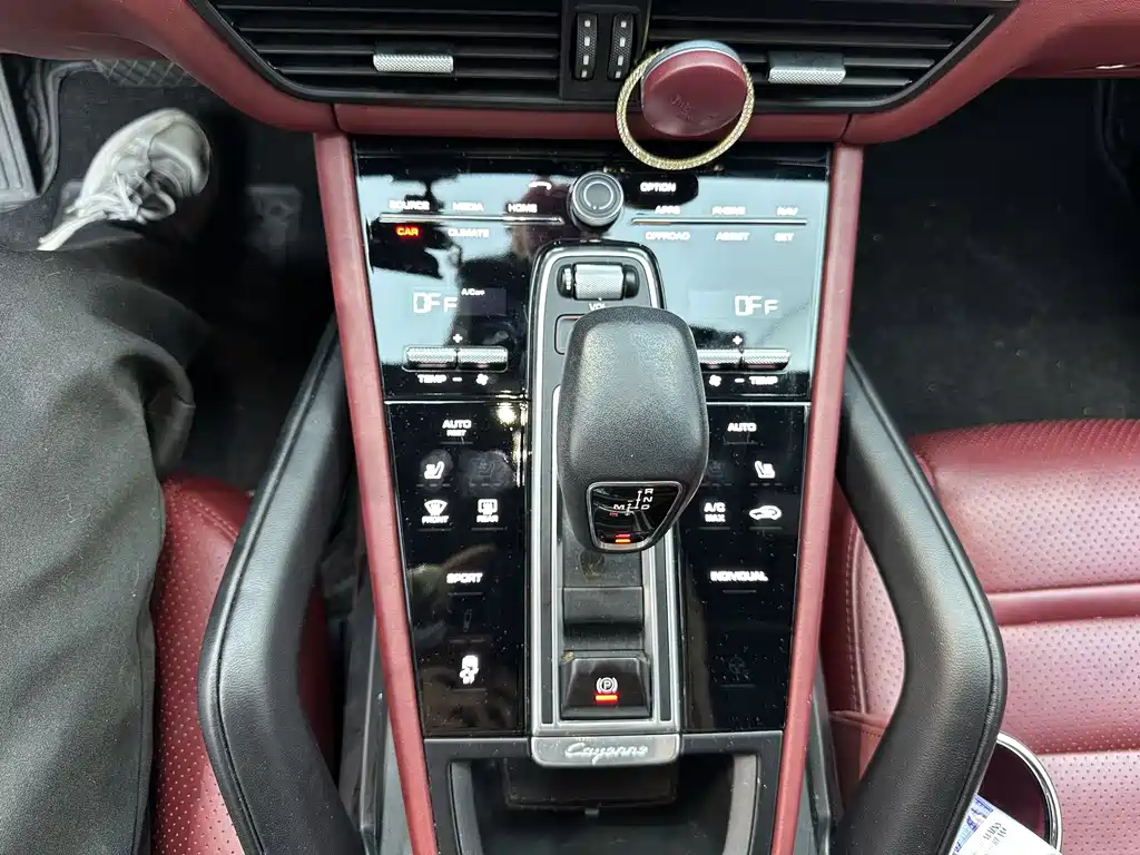 Porsche Cayenne 2019 Cayenne 3.0T
