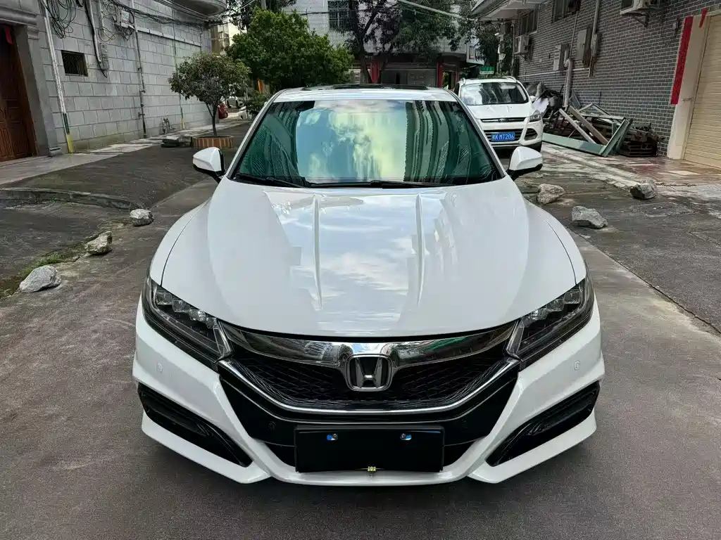 Honda Spirior 2015 2.4L Luxury