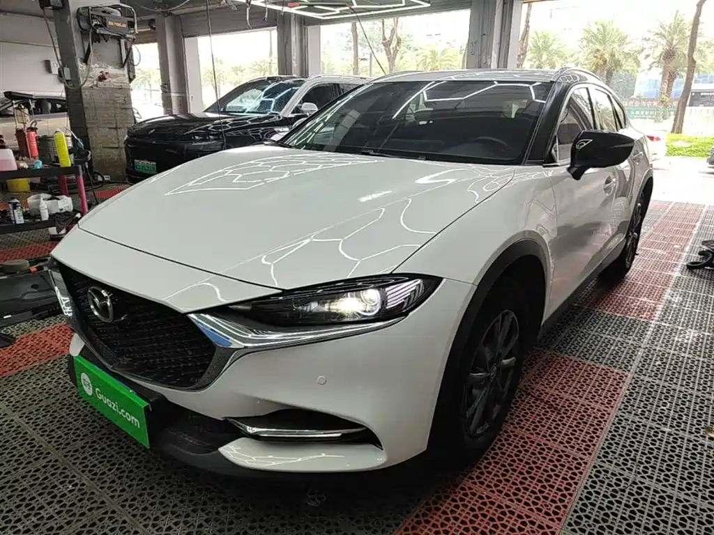 Mazda CX-4 2020