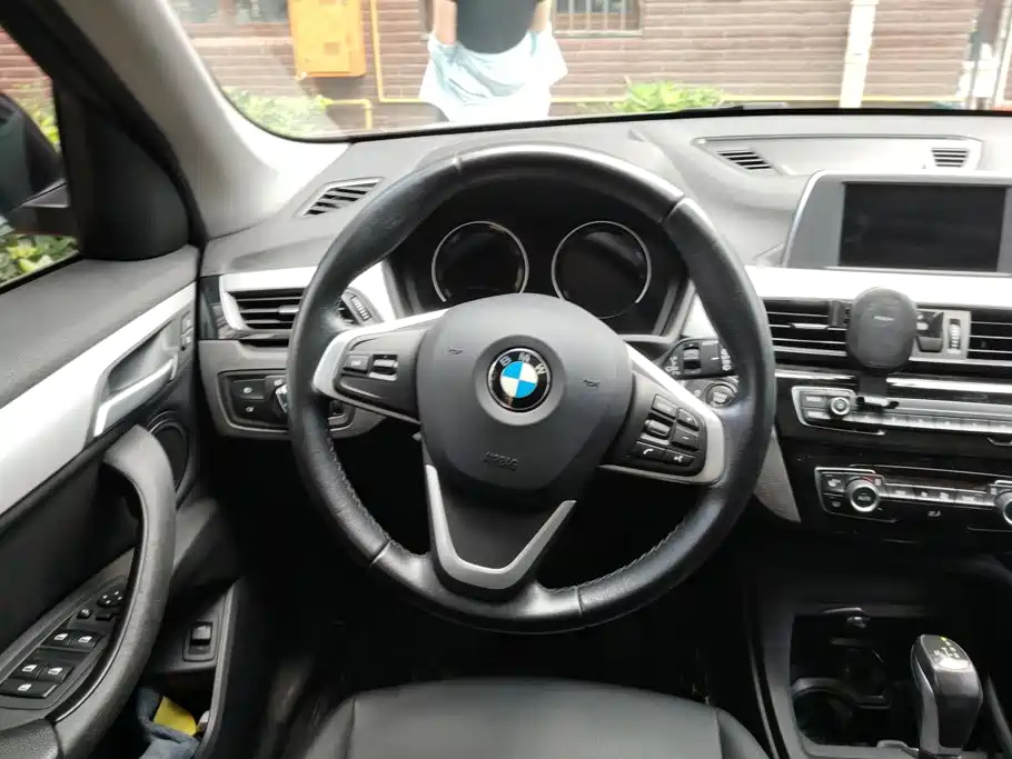 BMW X1 — миниатюра 15
