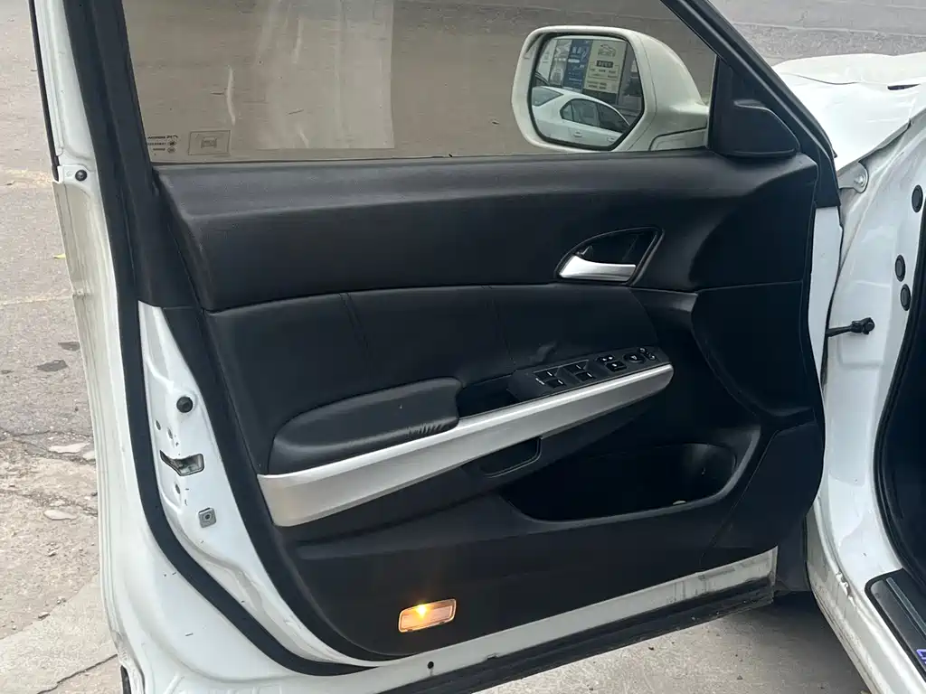 Honda Crosstour — миниатюра 5