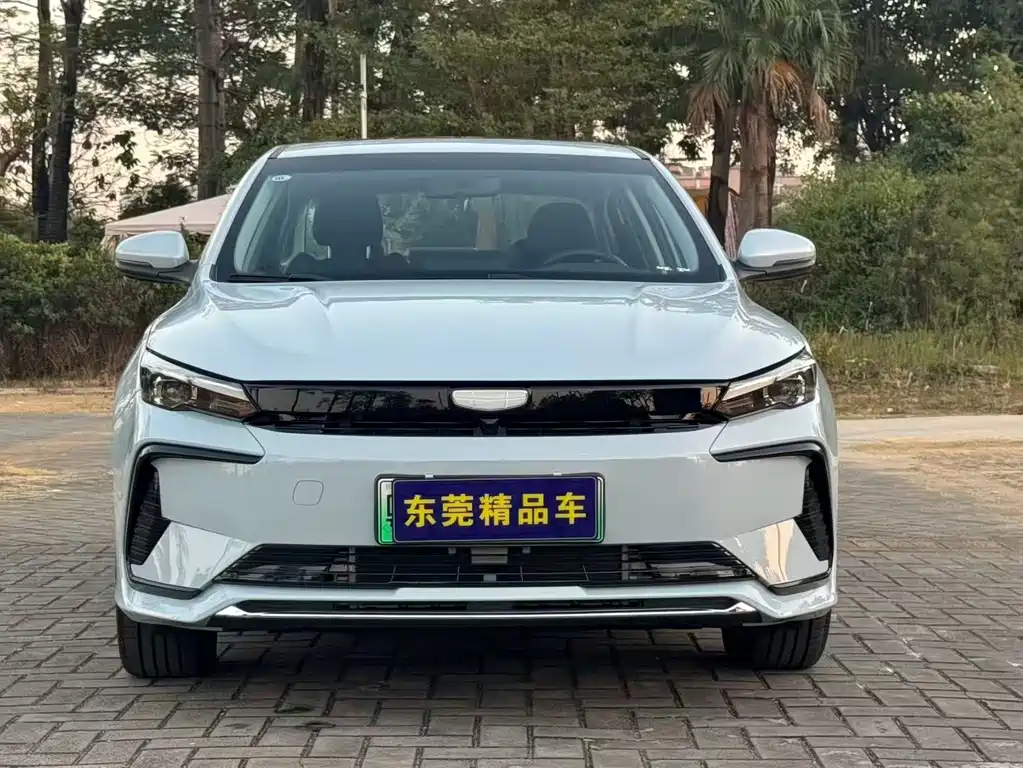 GEELY AUTOMOBILE EMGRAND L HIP