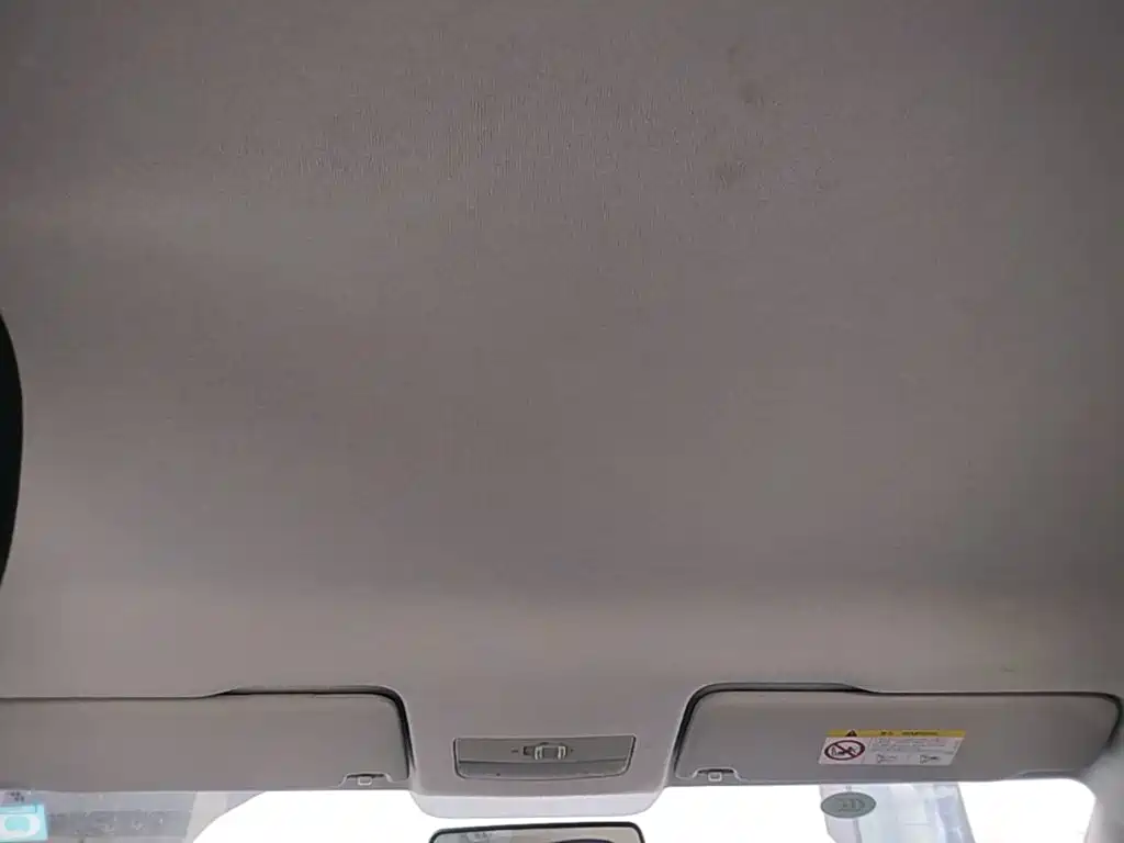 Volkswagen Santana — миниатюра 18