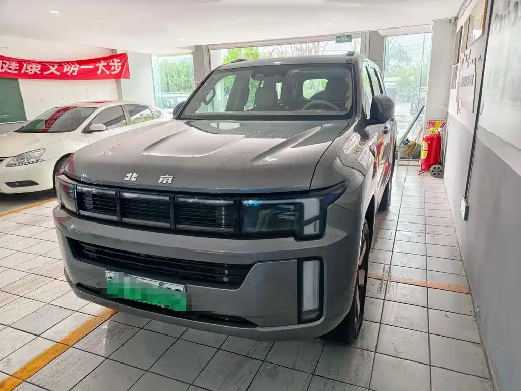 Beijing Off-Road BJ60 в Пекине.