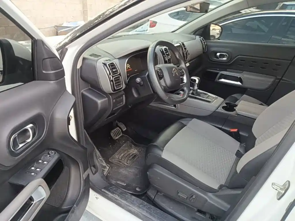 Citroen C5 AIRCROSS — миниатюра 16