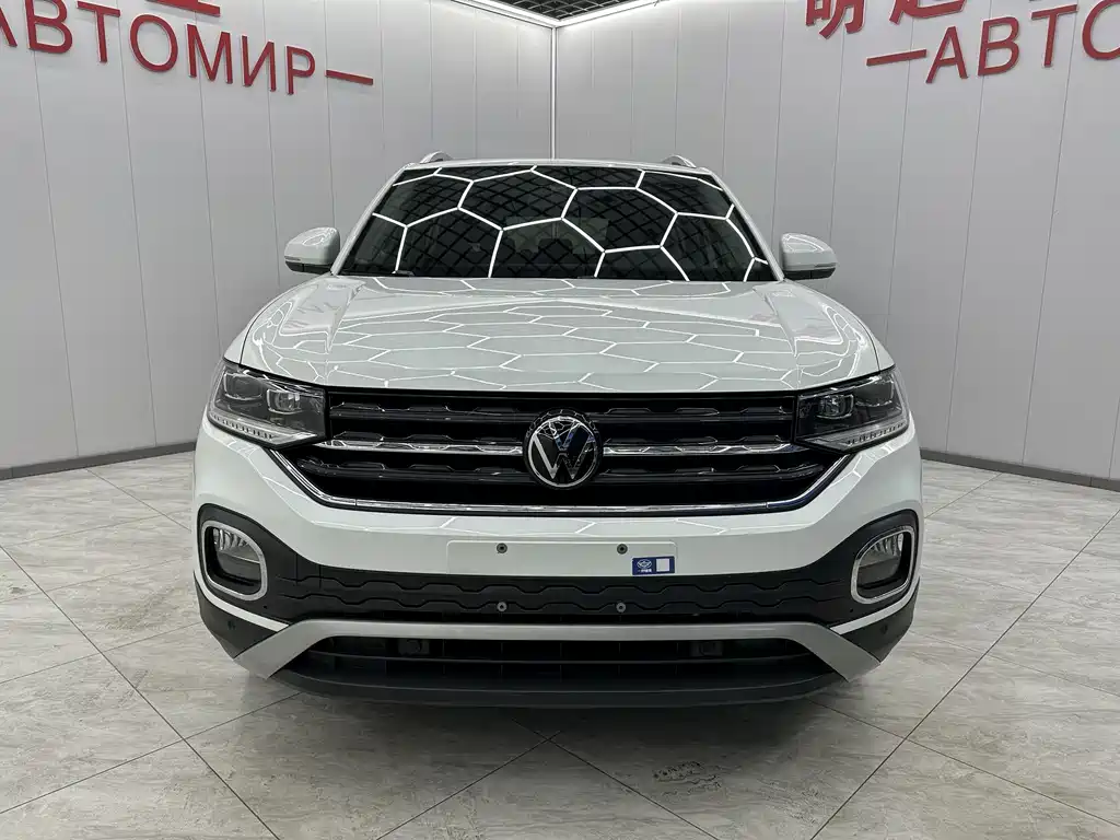 VOLKSWAGEN EXPLORING THE SHADOW