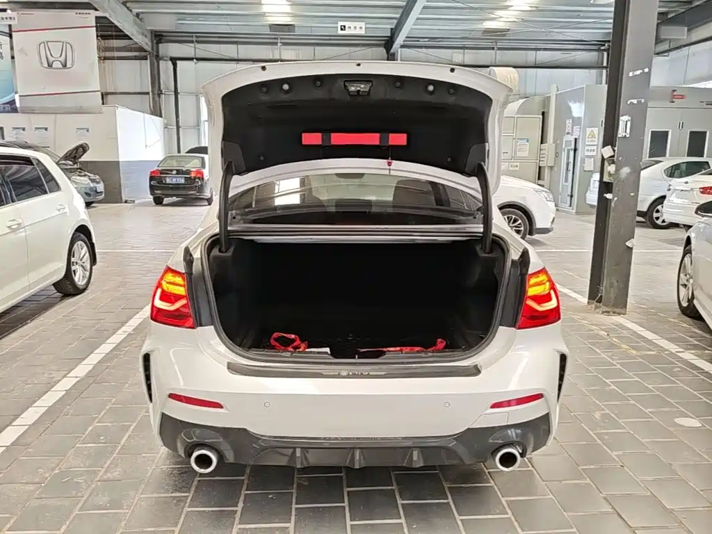 BMW 1 Series — миниатюра 19