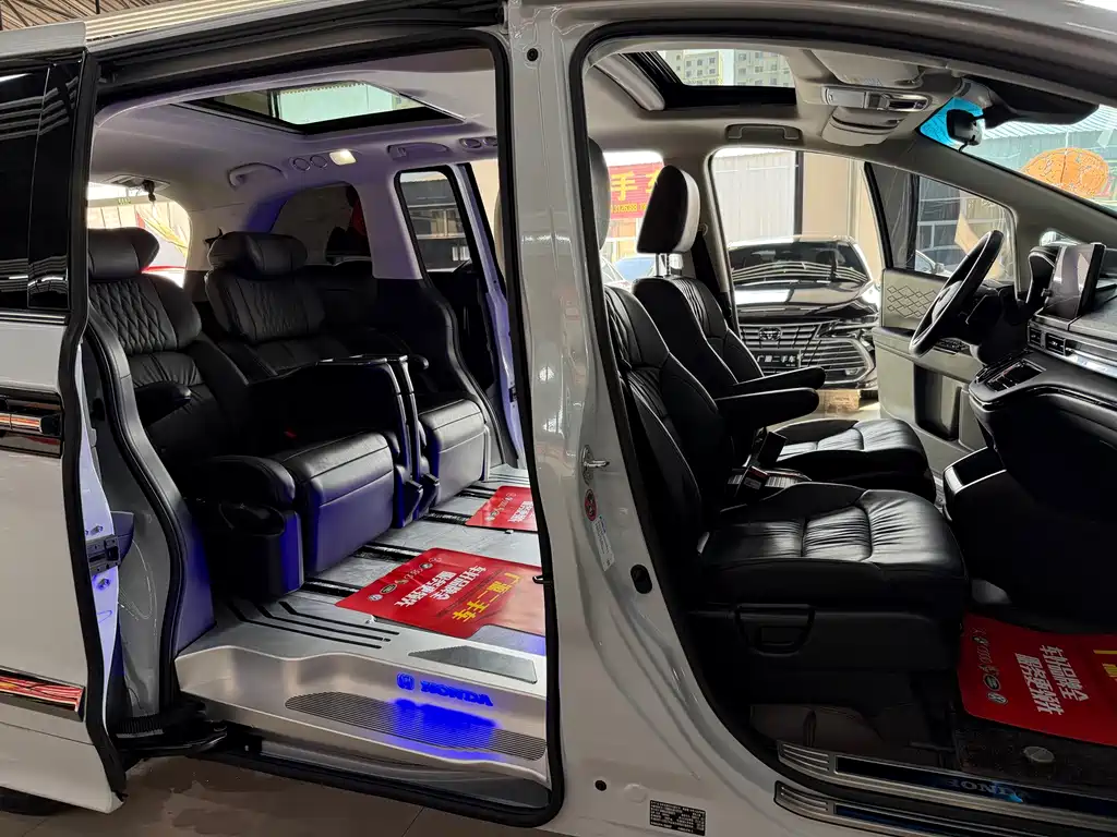 Honda Elysion — миниатюра 12