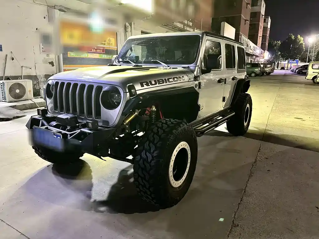 Купить Jeep Wrangler