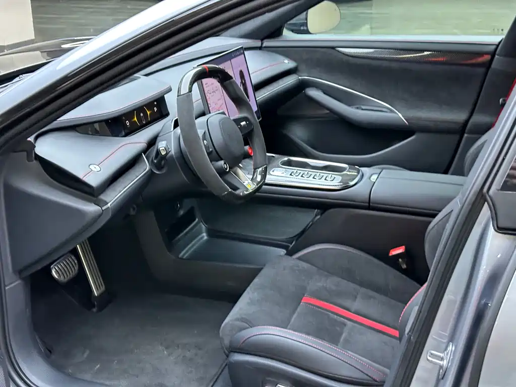 XIAOMI CAR XIAOMI SU7 ULTRA