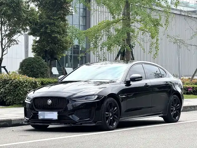 Jaguar XEL 2024 2.0 T 250 PS R-DYNAMIC S — фото 1