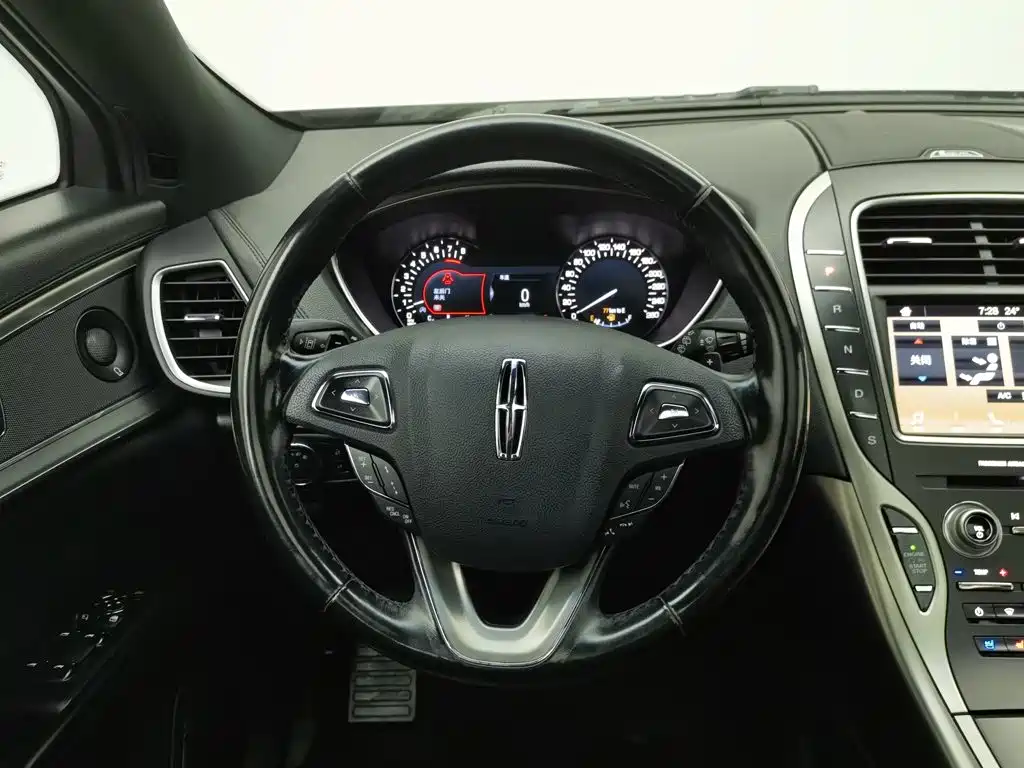 Lincoln MKX — миниатюра 11