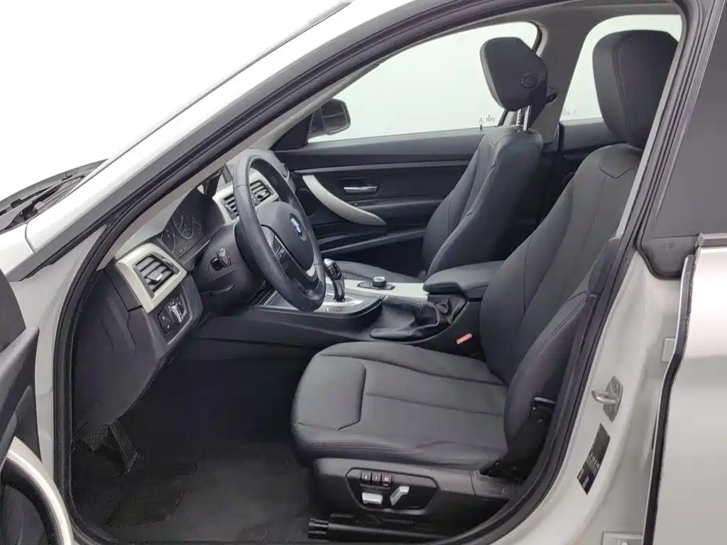 BMW 3 Series GT — миниатюра 10