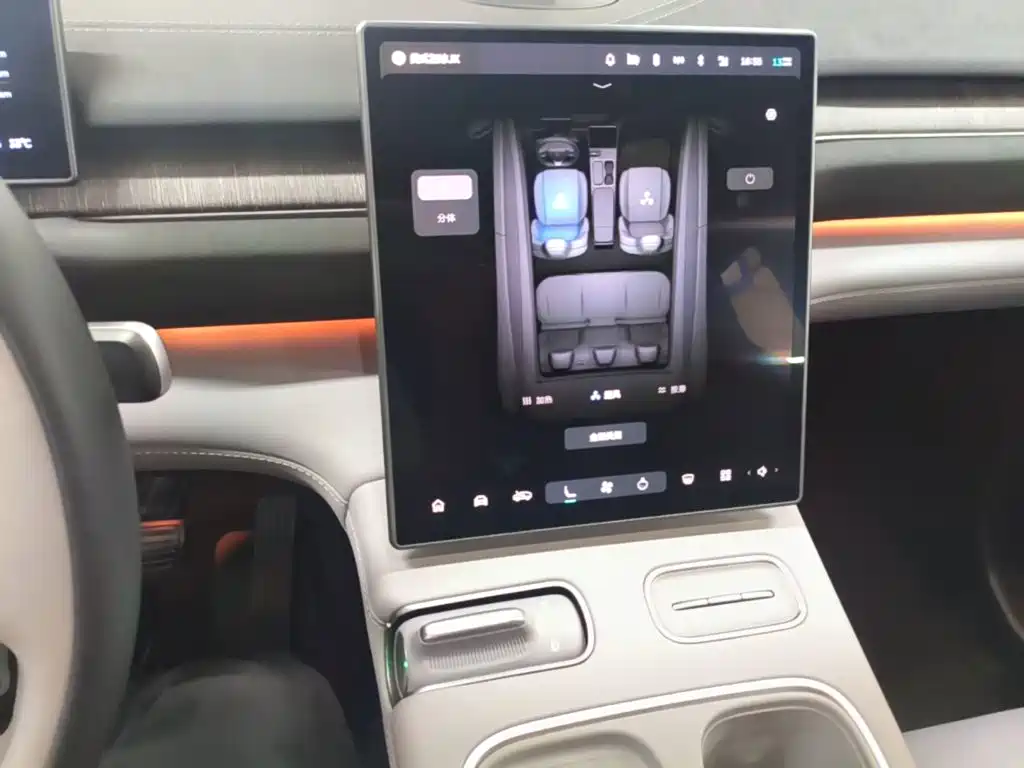 NIO EC6 — миниатюра 13