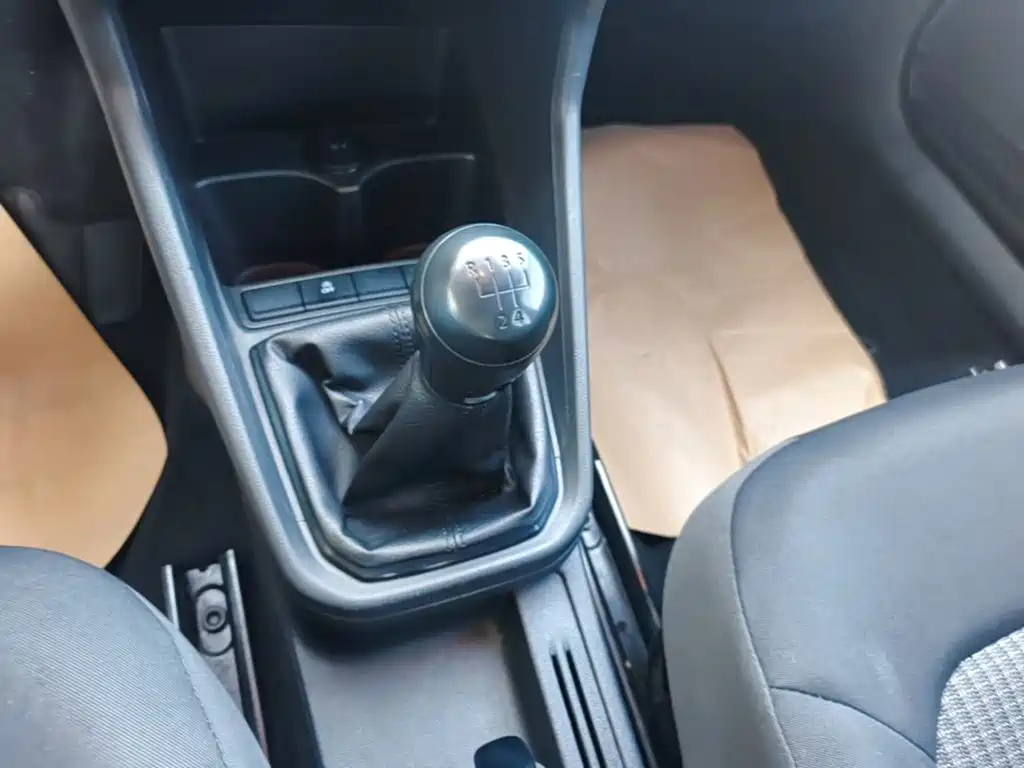 Volkswagen Santana — миниатюра 14