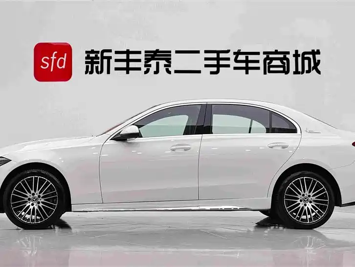 Mercedes-Benz C-Class — миниатюра 4