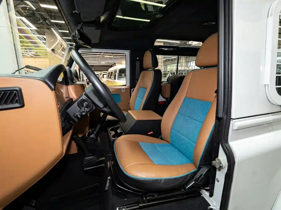 Land Rover Land Rover Defender
