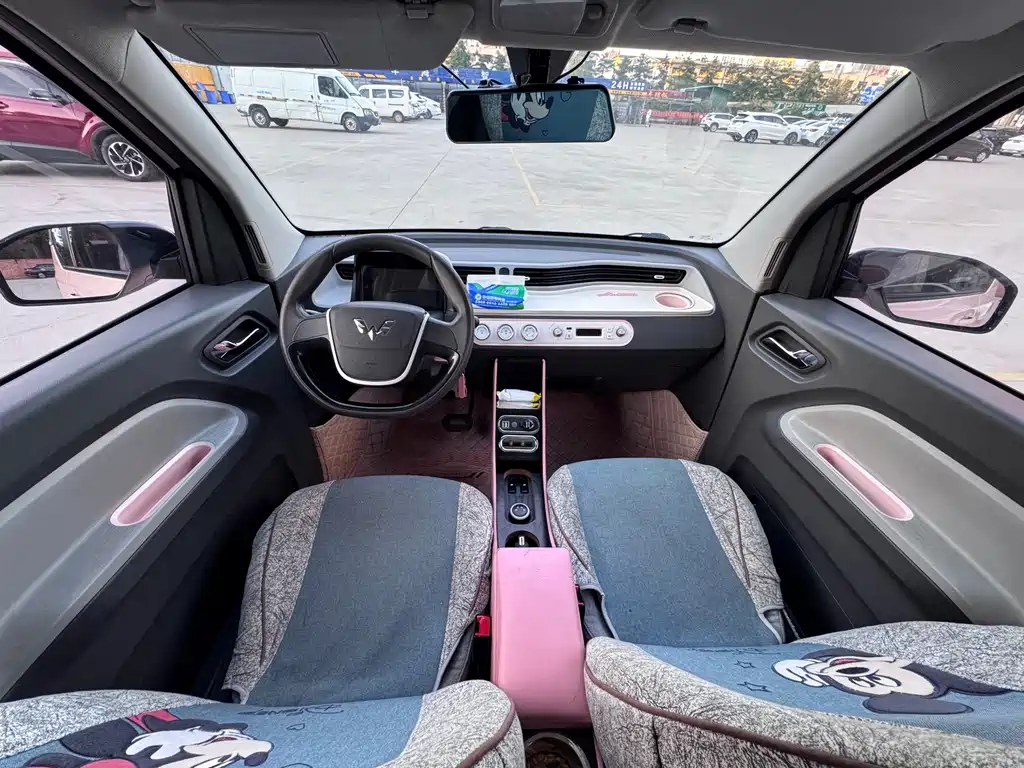 Wuling MINIEV — миниатюра 5