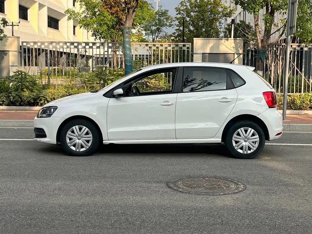 Volkswagen Polo — миниатюра 7